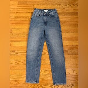 H&M High-Rise Straight Jeans in Medium Blue